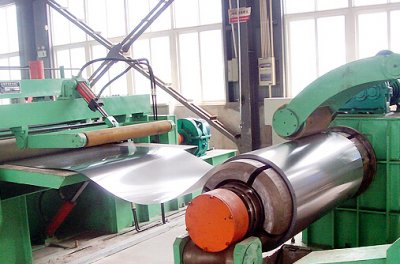 縱剪機(jī)生產(chǎn)線：助力金屬加工行業(yè)創(chuàng)新發(fā)展